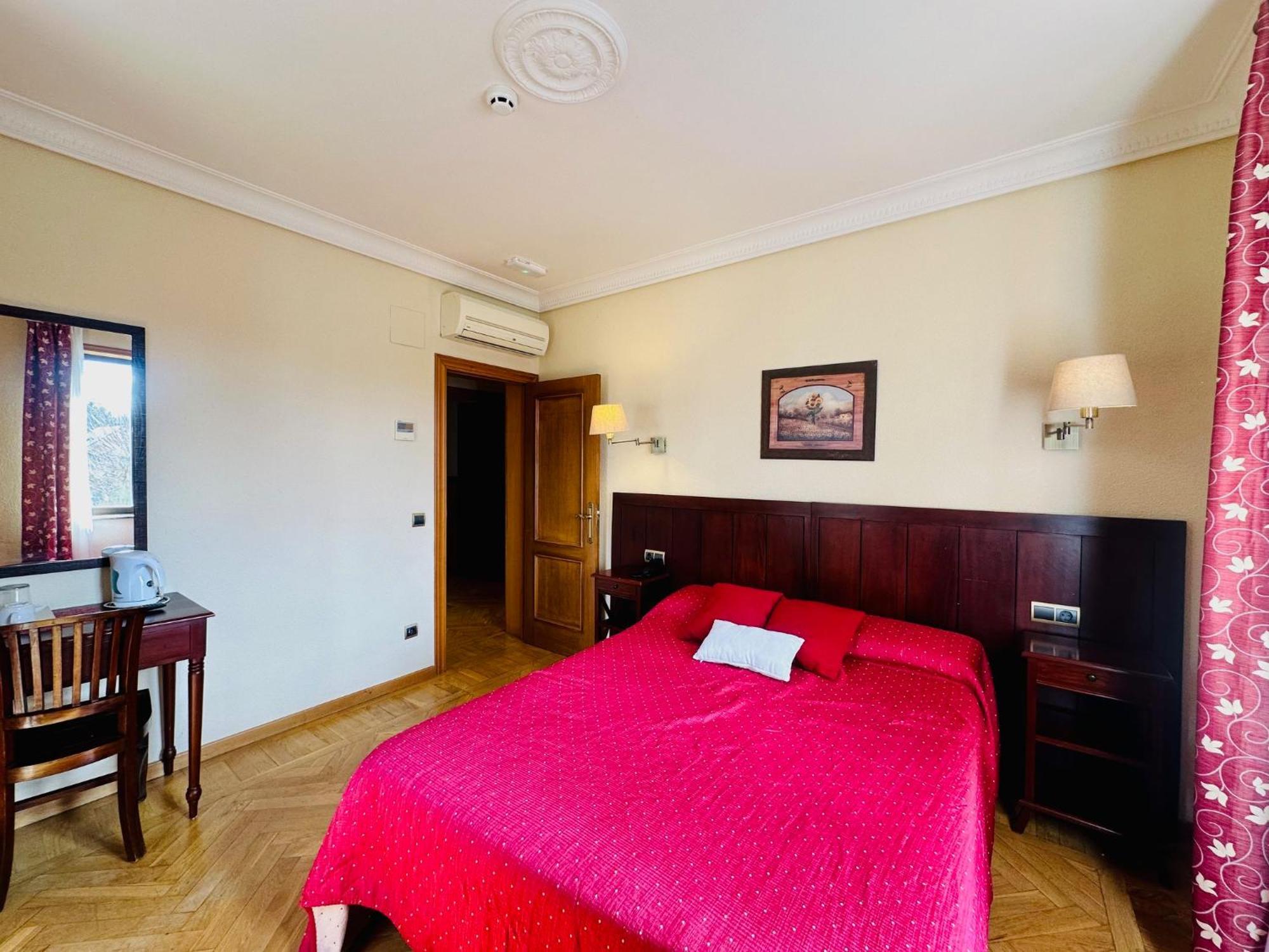 גואדאראמה Hotel Boutique Rural Punta Me Torreblanca מראה חיצוני תמונה