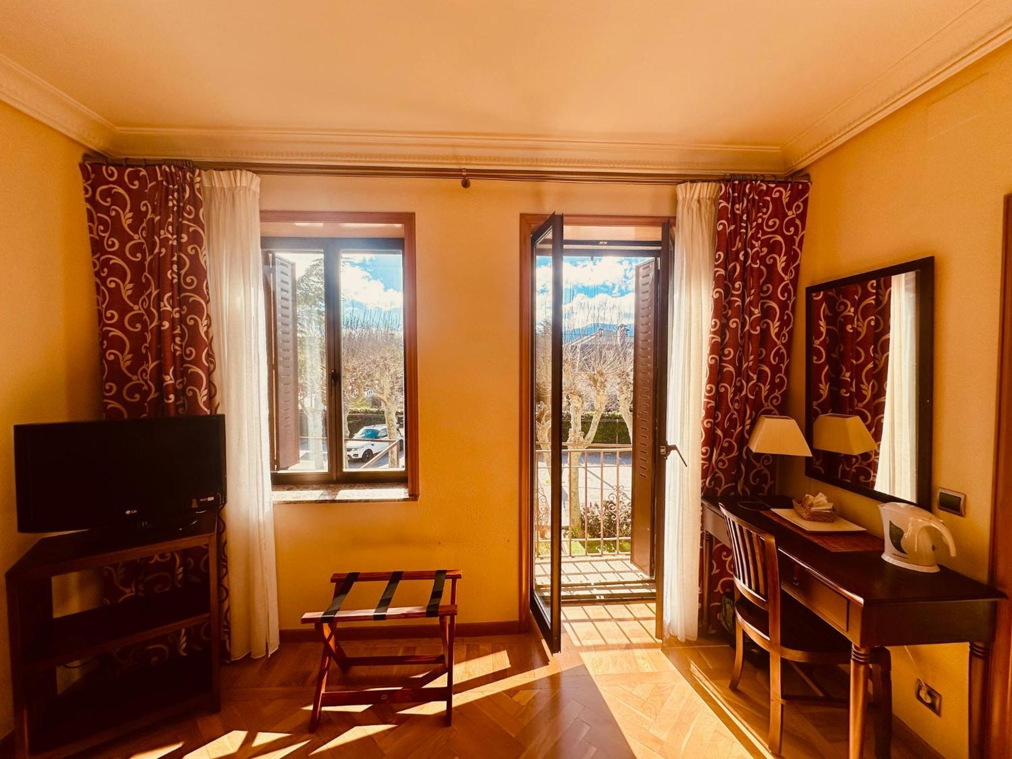 גואדאראמה Hotel Boutique Rural Punta Me Torreblanca מראה חיצוני תמונה